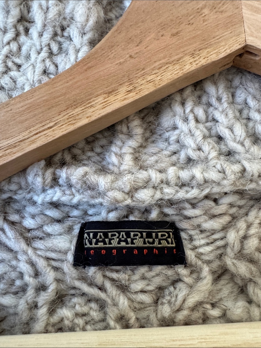 Napapigri wool/ alpaca blend Cable Knit hooded Cardigan Sweater - Beige - Picture 4 of 5